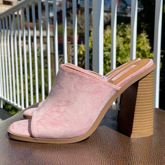 Pink Block Heels Forever21 - Picture 4 of 4
